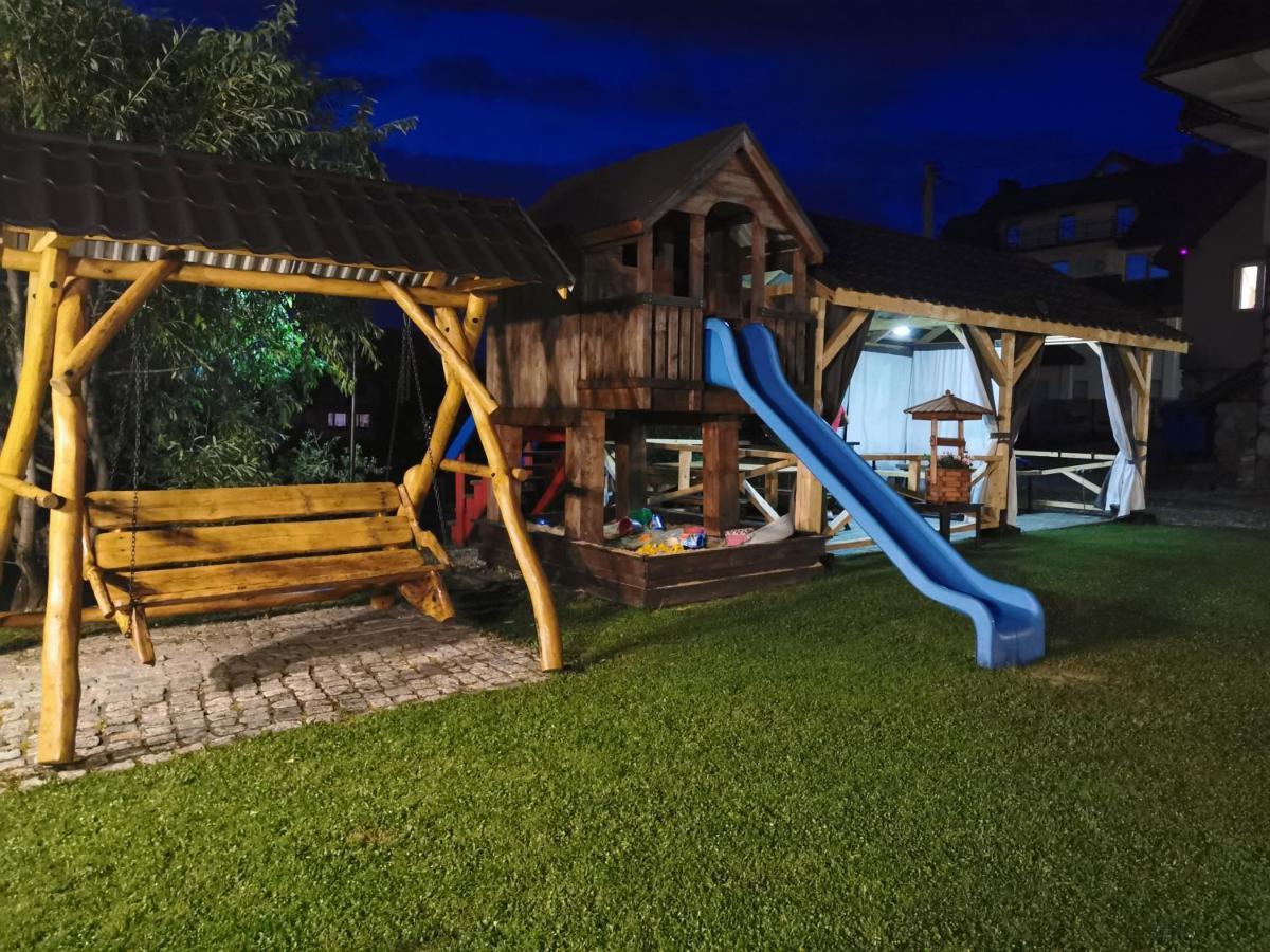 Osrodek Wypoczynkowy Bernadetta Bed & Breakfast Мурзасичле Екстериор снимка